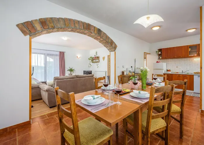 Malisi Croatia Vakantiehuis Višnjan